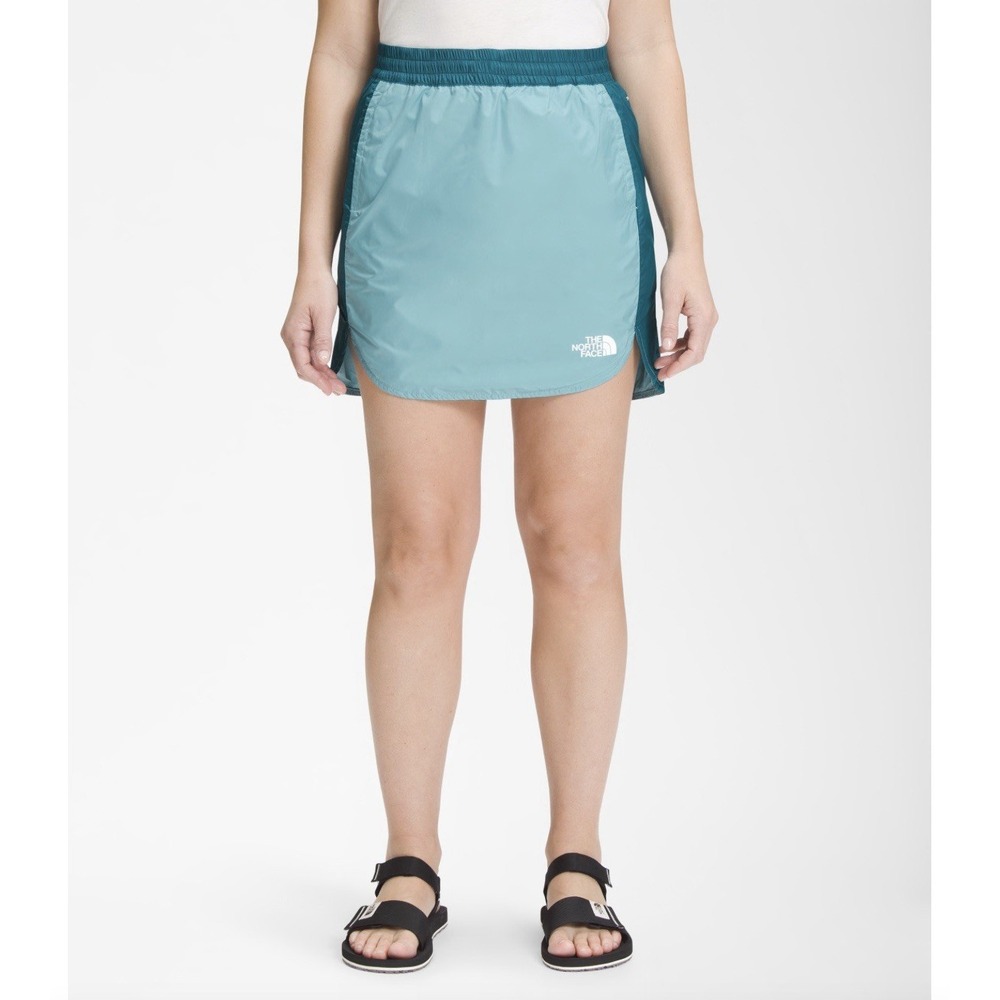 The North Face Women's Hydrenaline Skirt 2000- Medium Blue New with Tags